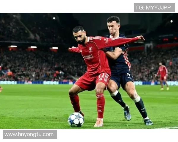 潘德夫：范戴克那次手球应该是点球，裁判决议了竞赛的成果